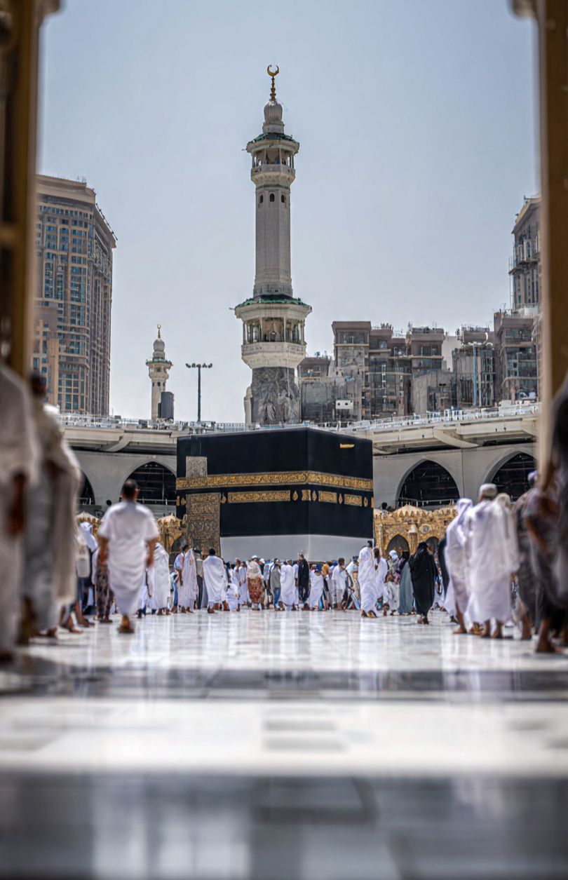 Suasana sekitar Masjidil Haram